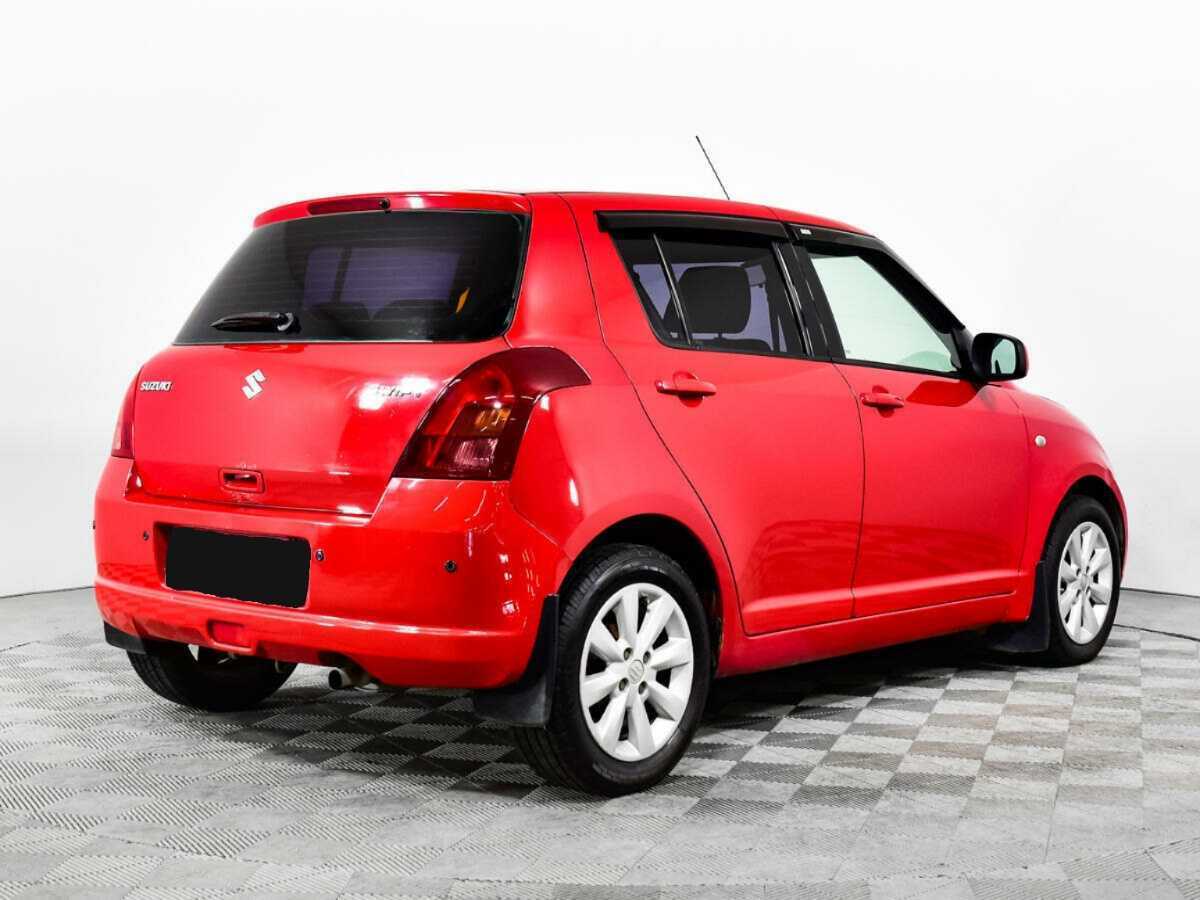 Suzuki Swift с пробегом — 2006 год. Фото: #4