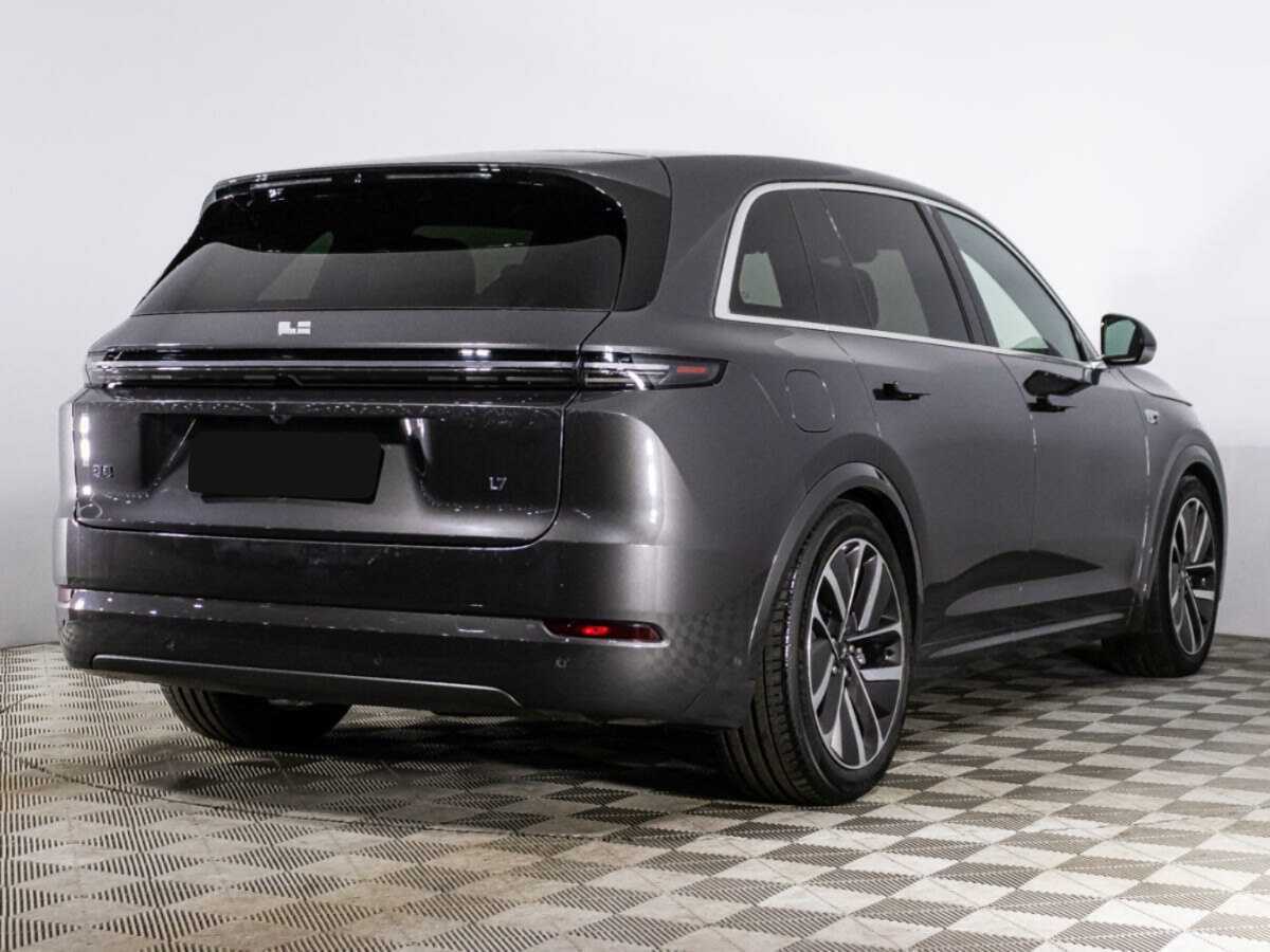 LiXiang L7 с пробегом — 2024 год. Фото: #4