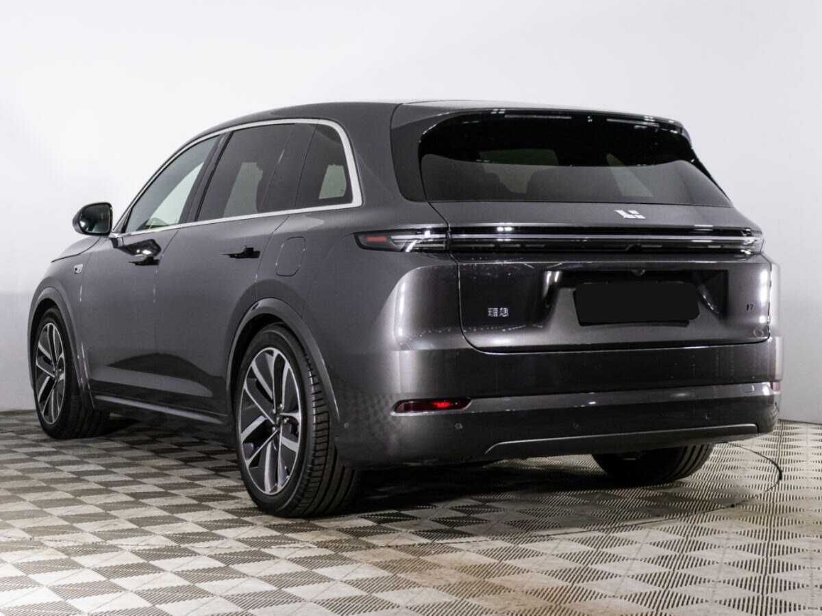 LiXiang L7 с пробегом — 2024 год. Фото: #6