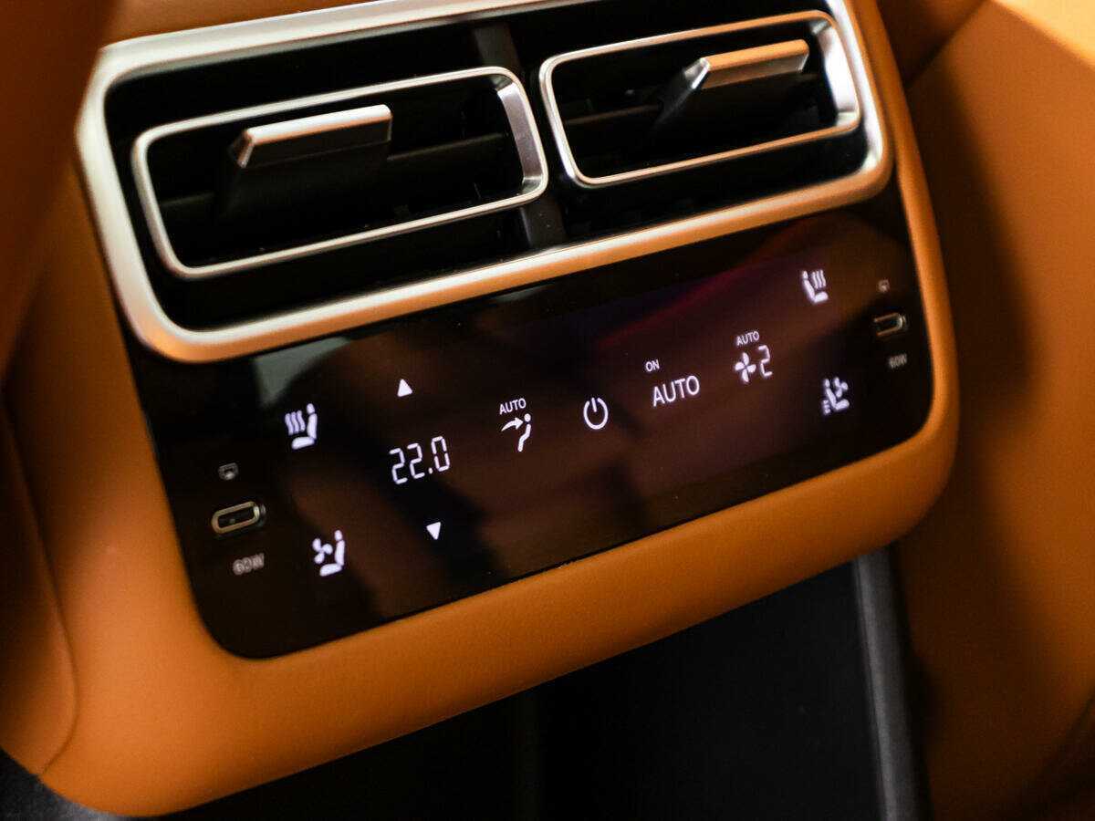 LiXiang L7 с пробегом — 2024 год. Фото: #19