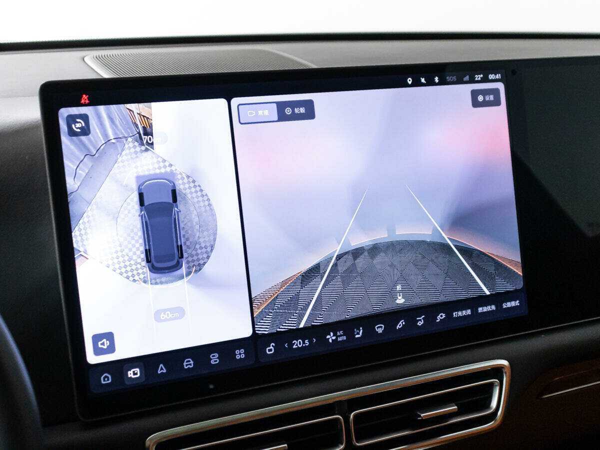 LiXiang L7 с пробегом — 2024 год. Фото: #23