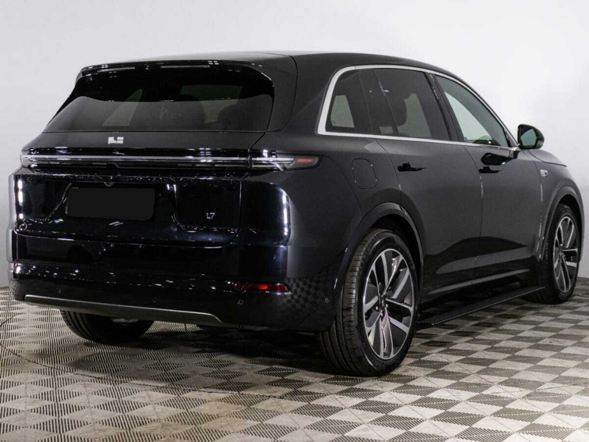LiXiang L7 с пробегом — 2024 год. Фото: #4