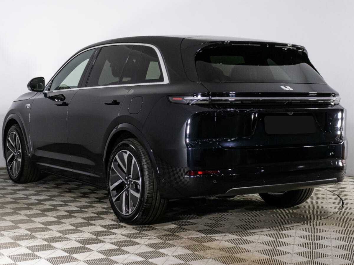 LiXiang L7 с пробегом — 2024 год. Фото: #6