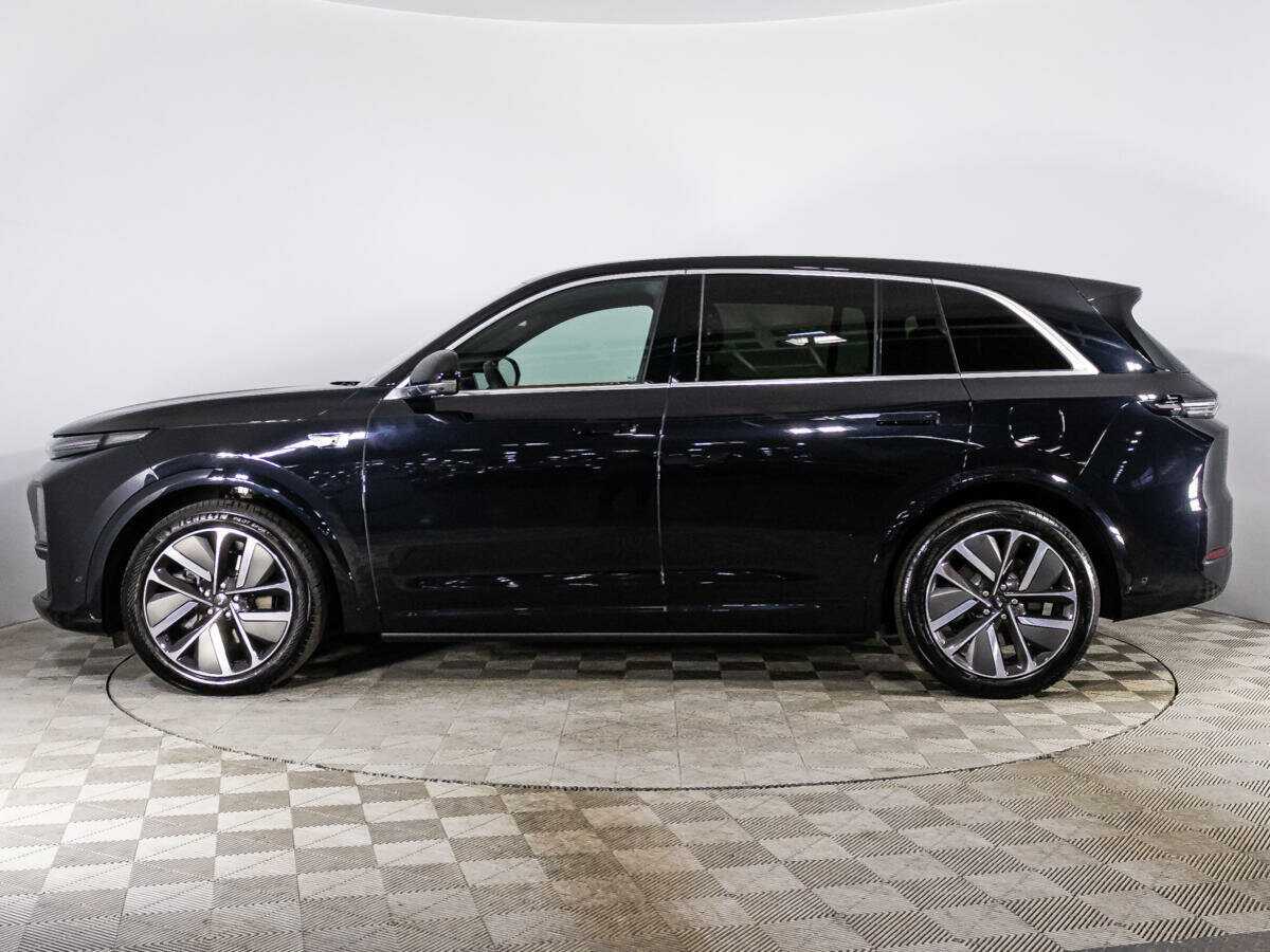 LiXiang L7 с пробегом — 2024 год. Фото: #7