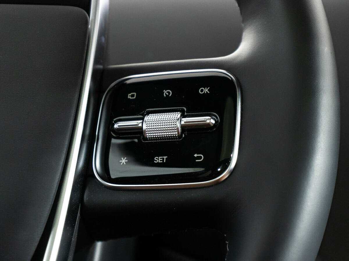 LiXiang L7 с пробегом — 2024 год. Фото: #23