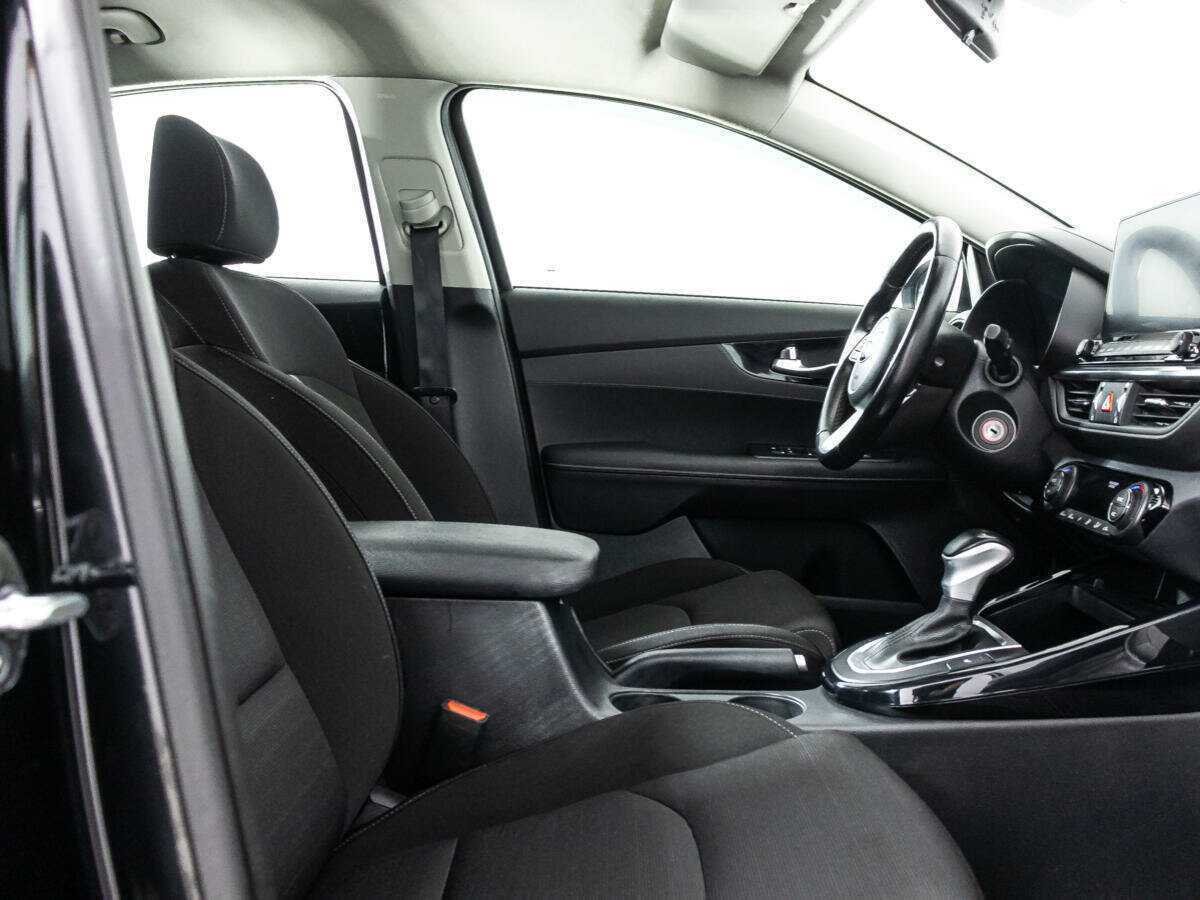 Kia Cerato с пробегом — 2021 год. Фото: #20