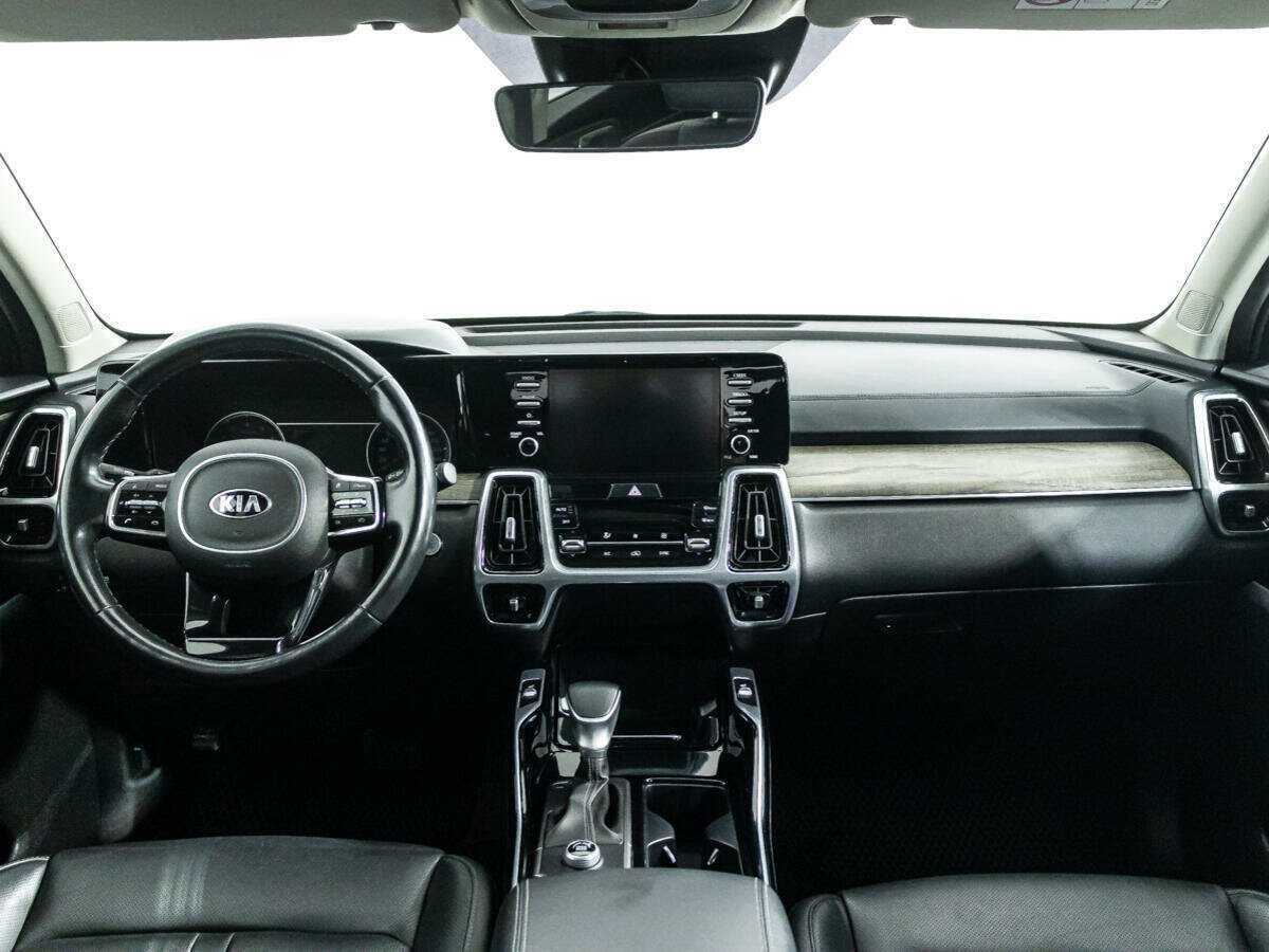 Kia Sorento с пробегом — 2021 год. Фото: #12