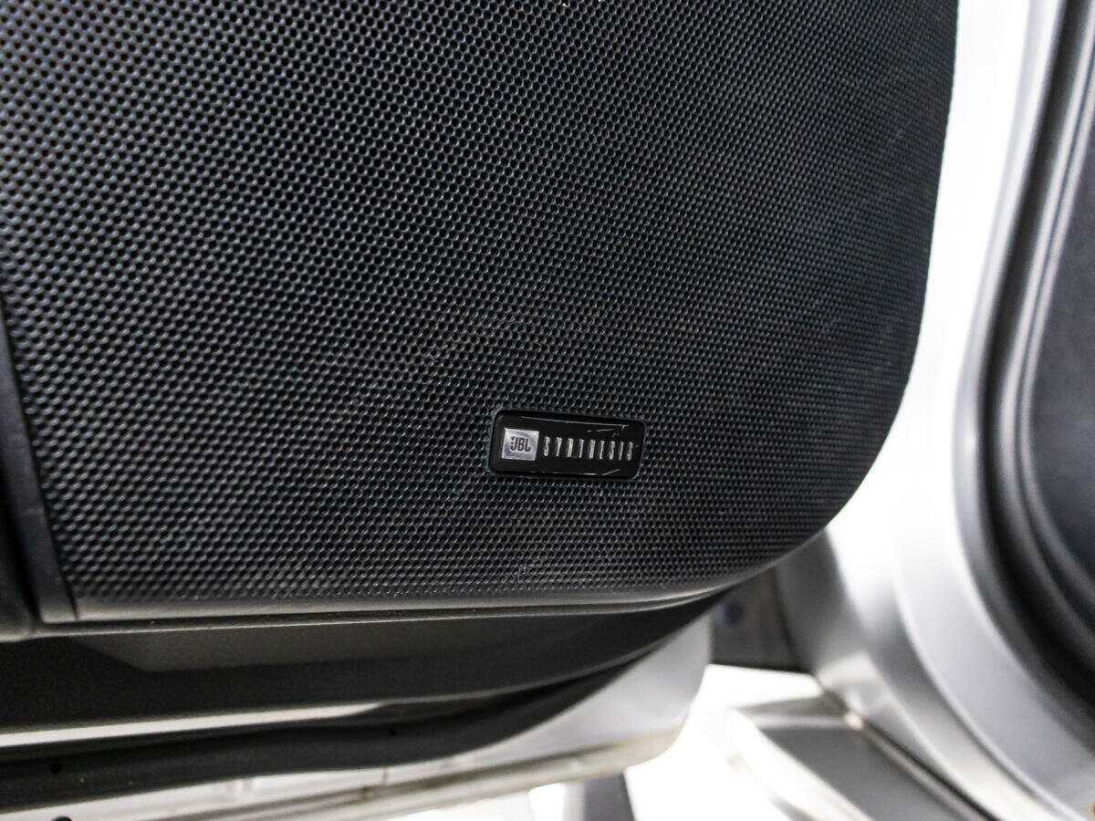 Toyota Land Cruiser с пробегом — 2011 год. Фото: #17