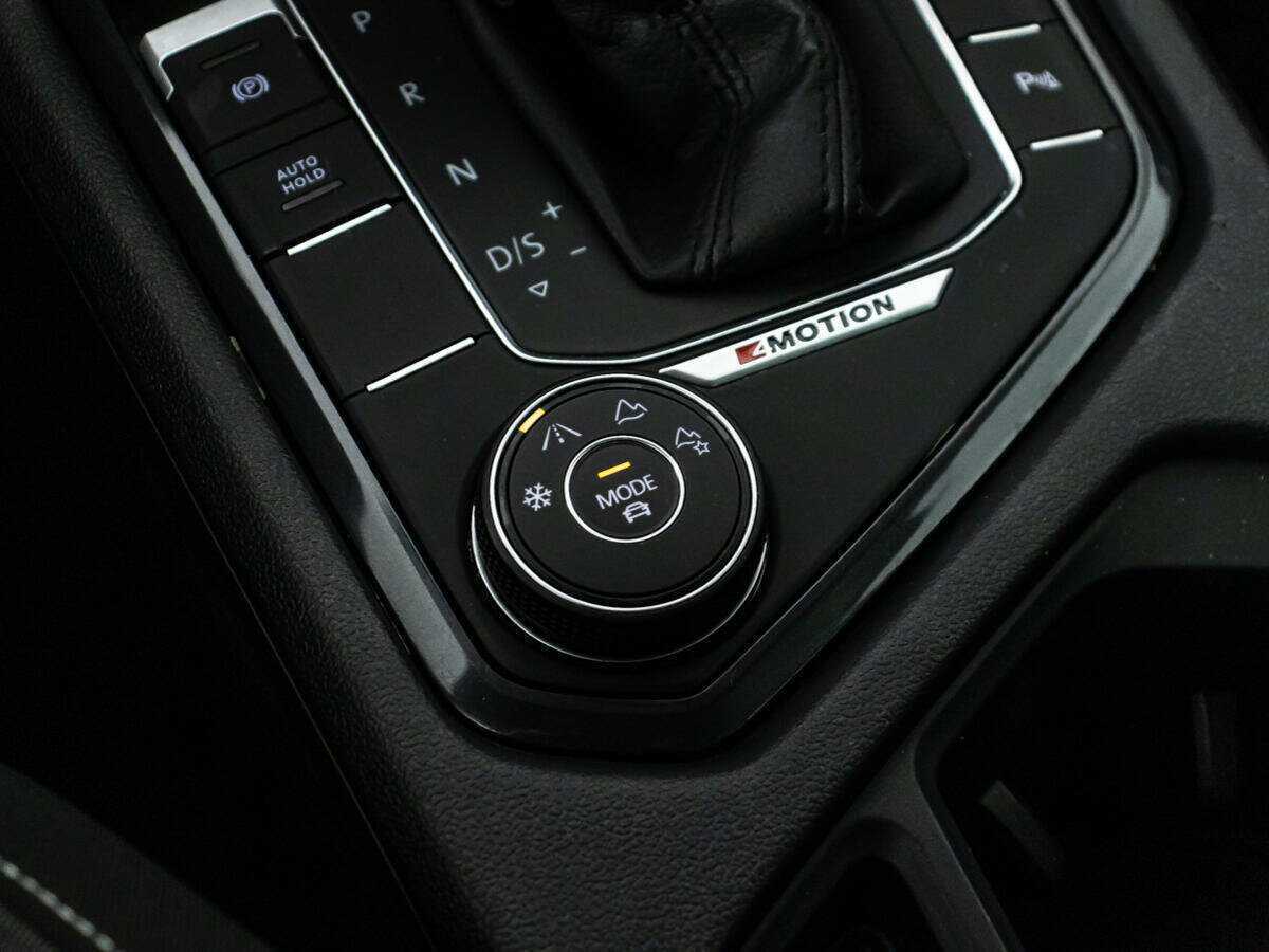 Volkswagen Tiguan с пробегом — 2018 год. Фото: #16