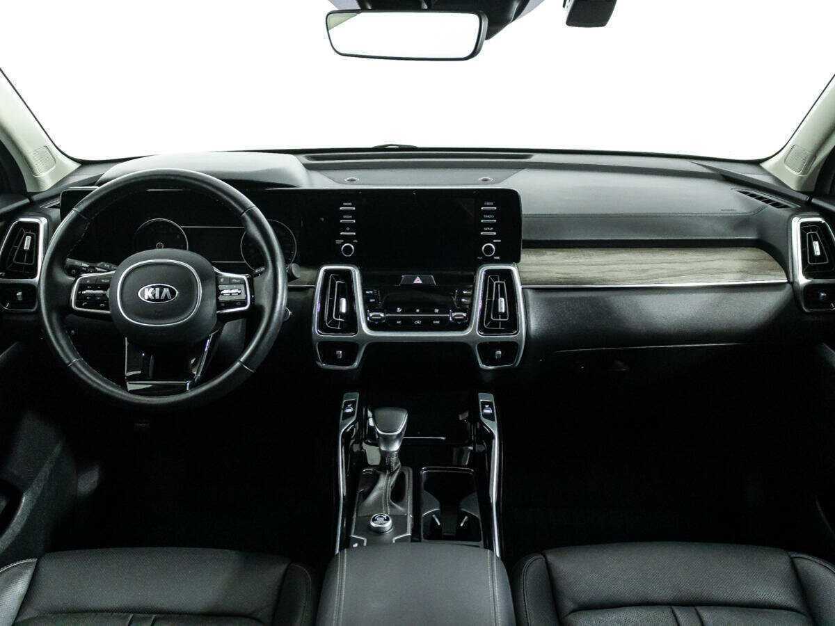 Kia Sorento с пробегом — 2021 год. Фото: #12