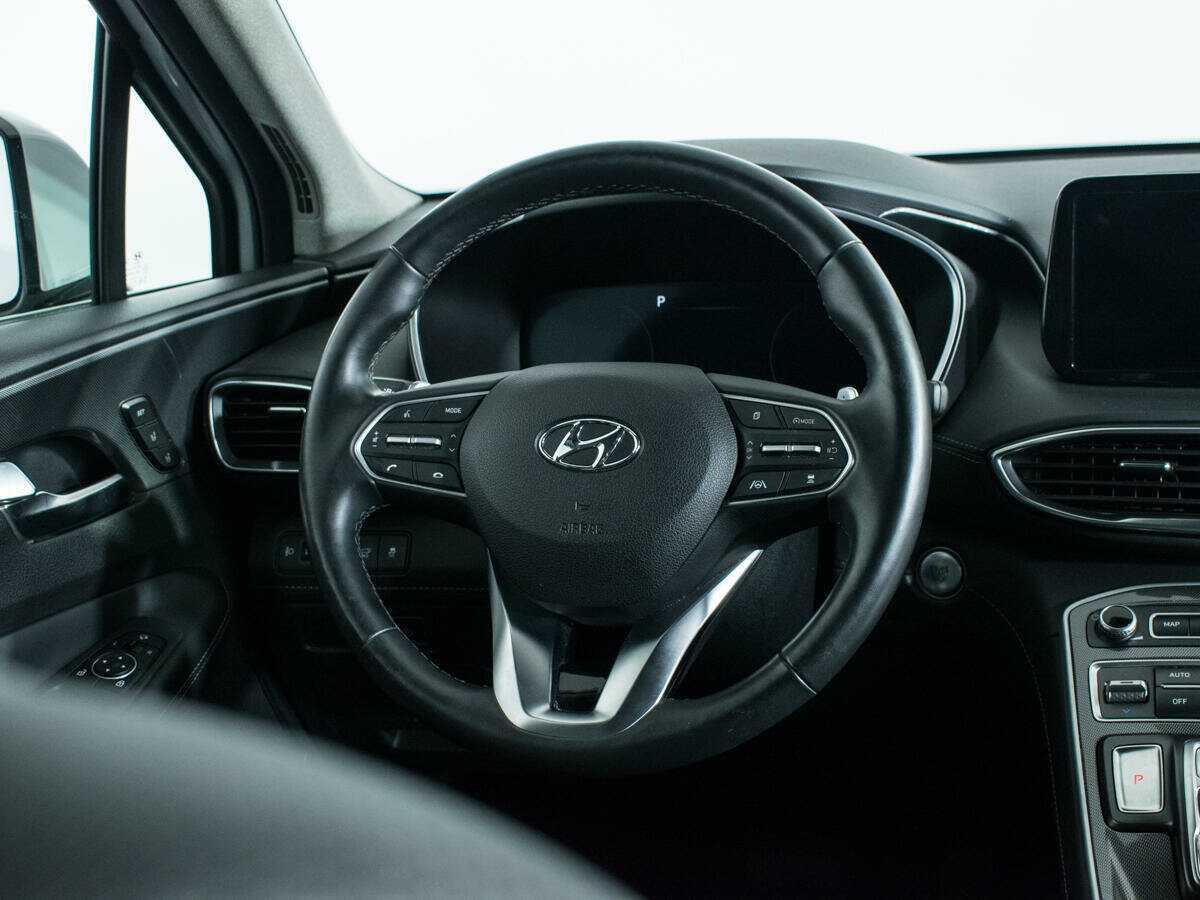 Hyundai Santa Fe с пробегом — 2021 год. Фото: #13