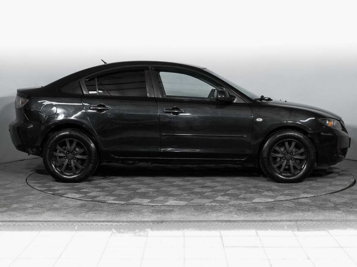 Mazda 3 с пробегом — 2007 год. Фото: #3
