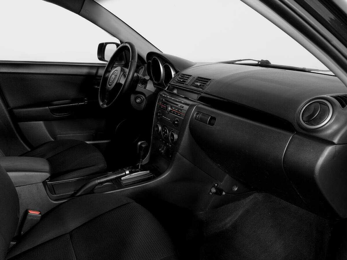 Mazda 3 с пробегом — 2007 год. Фото: #8