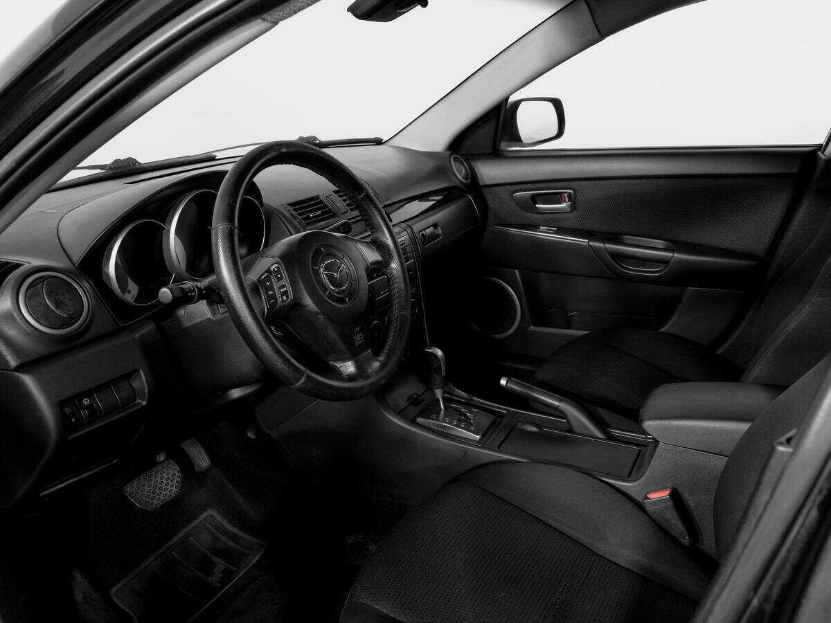 Mazda 3 с пробегом — 2007 год. Фото: #15