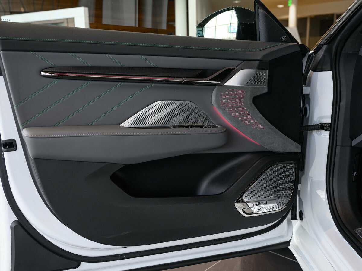 Zeekr 001 с пробегом — 2023 год. Фото: #13