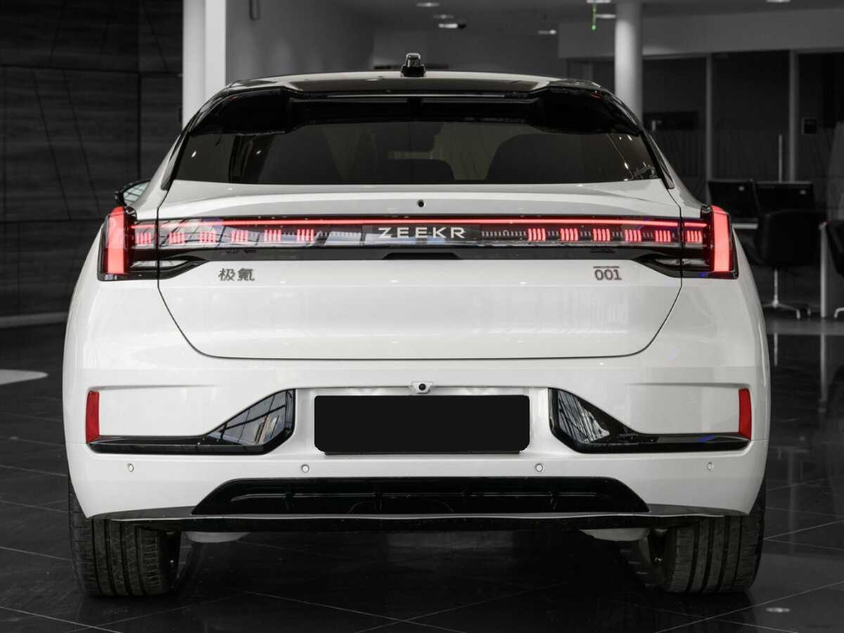 Zeekr 001 с пробегом — 2023 год. Фото: #4
