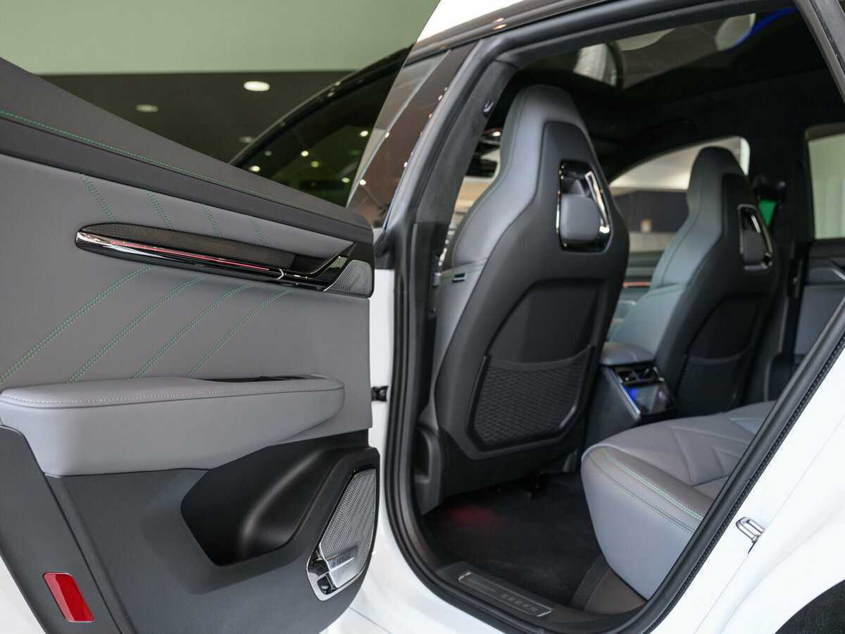 Zeekr 001 с пробегом — 2023 год. Фото: #12