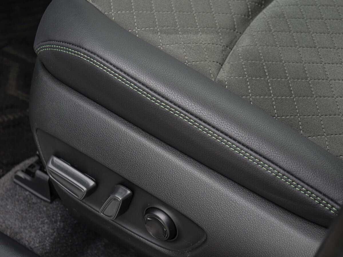 Toyota RAV4 с пробегом — 2024 год. Фото: #18