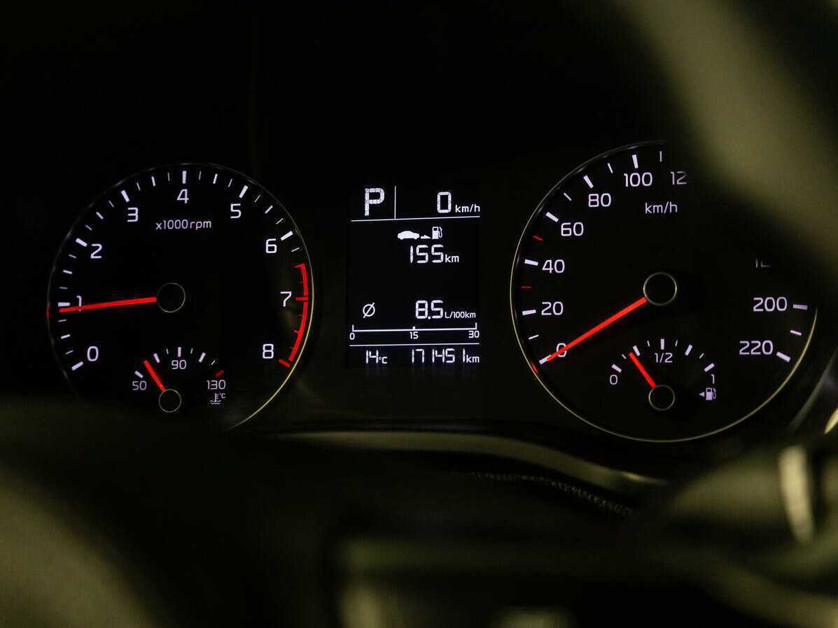 Kia Rio с пробегом — 2020 год. Фото: #10