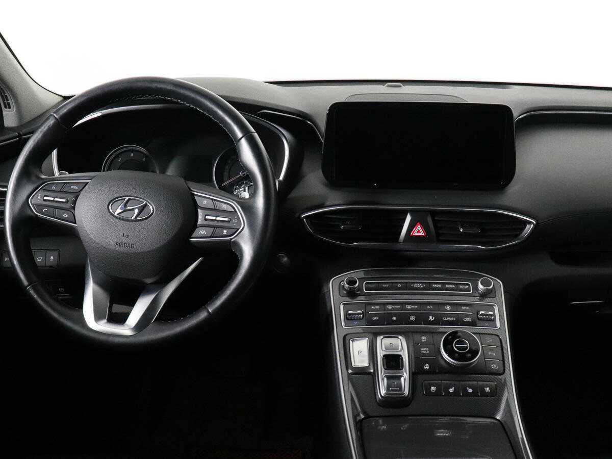 Hyundai Santa Fe с пробегом — 2020 год. Фото: #9