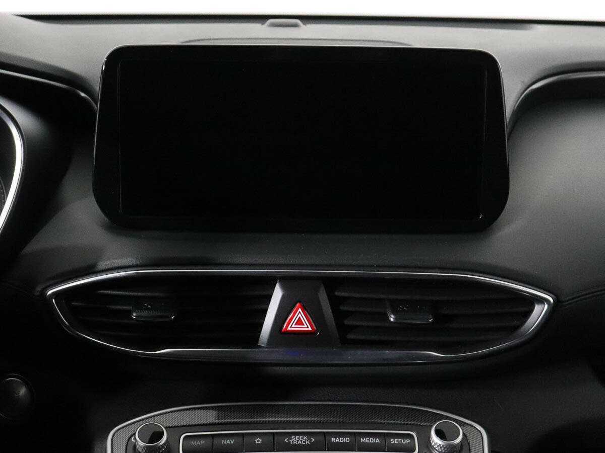 Hyundai Santa Fe с пробегом — 2020 год. Фото: #10