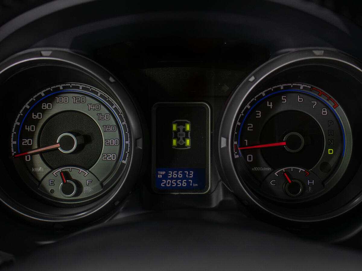 Mitsubishi Pajero с пробегом — 2007 год. Фото: #15