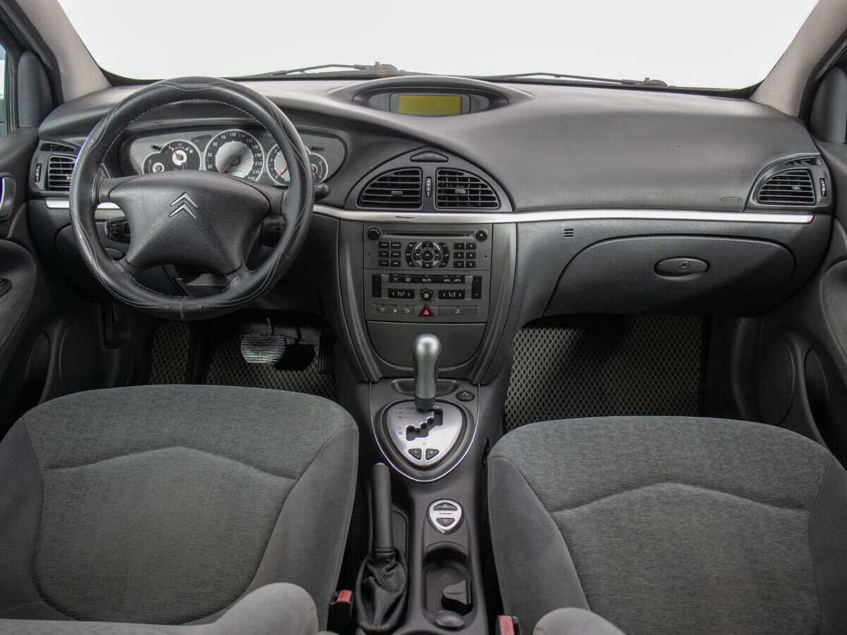 Citroen C5 с пробегом — 2005 год. Фото: #12