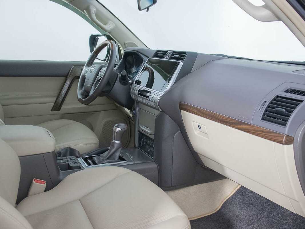 Toyota Land Cruiser Prado с пробегом — 2022 год. Фото: #8