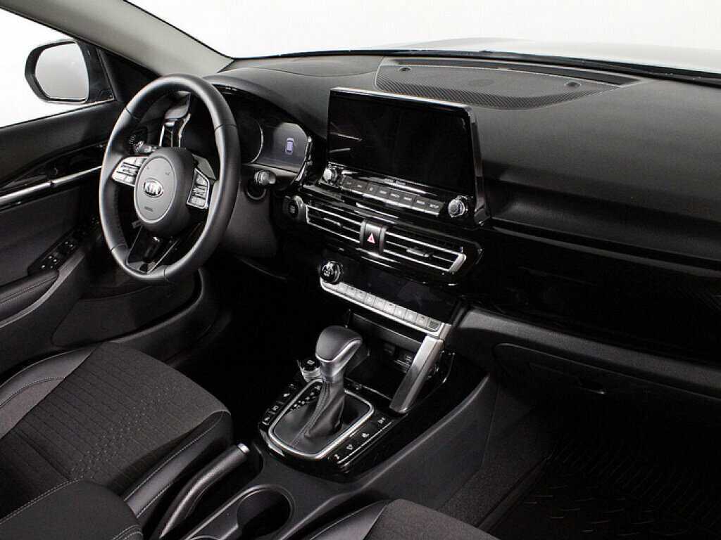 Kia Seltos с пробегом — 2024 год. Фото: #3