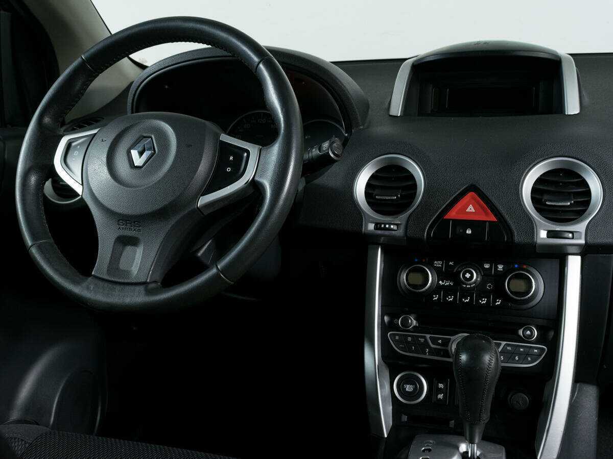 Renault Koleos с пробегом — 2011 год. Фото: #7