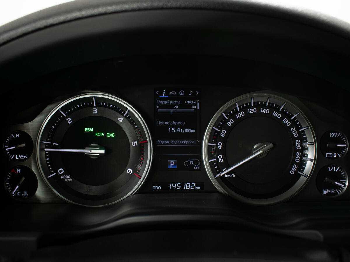 Toyota Land Cruiser с пробегом — 2019 год. Фото: #8