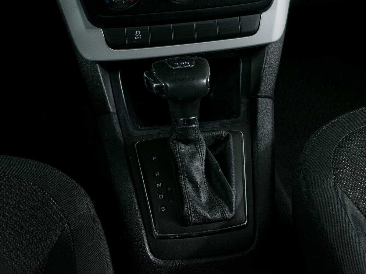 Skoda Yeti с пробегом — 2012 год. Фото: #12