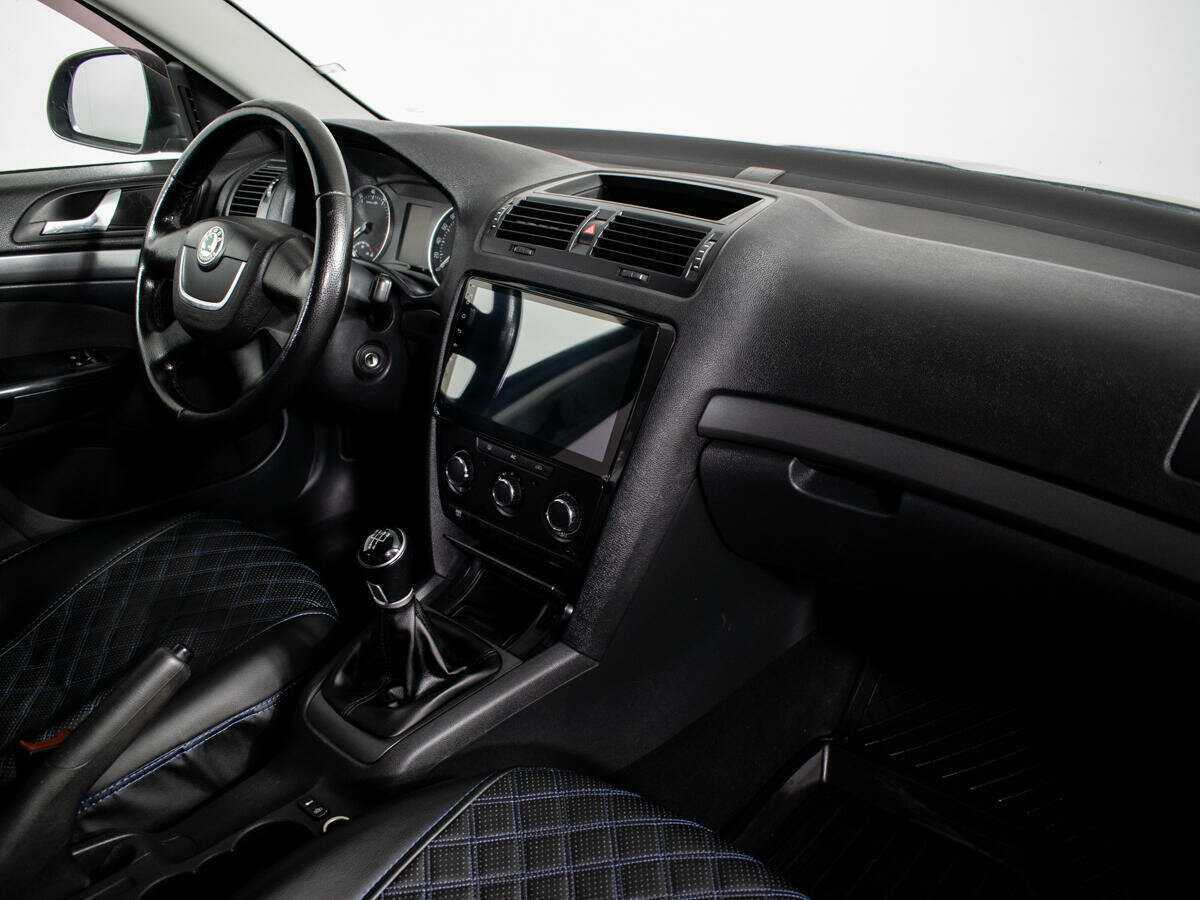 Skoda Octavia с пробегом — 2009 год. Фото: #8