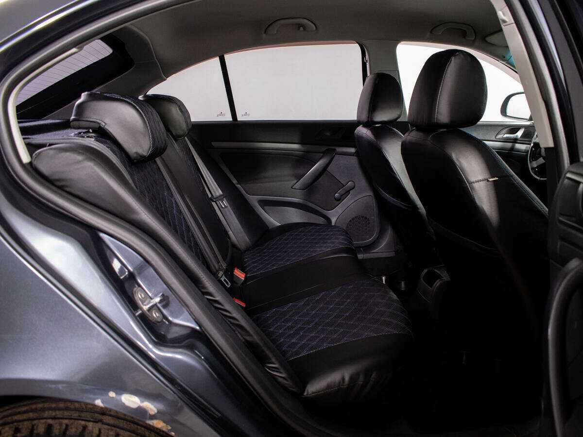 Skoda Octavia с пробегом — 2009 год. Фото: #9