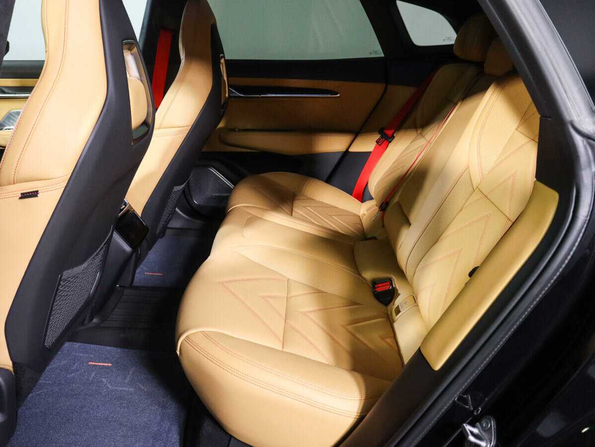 Zeekr 001 с пробегом — 2023 год. Фото: #7