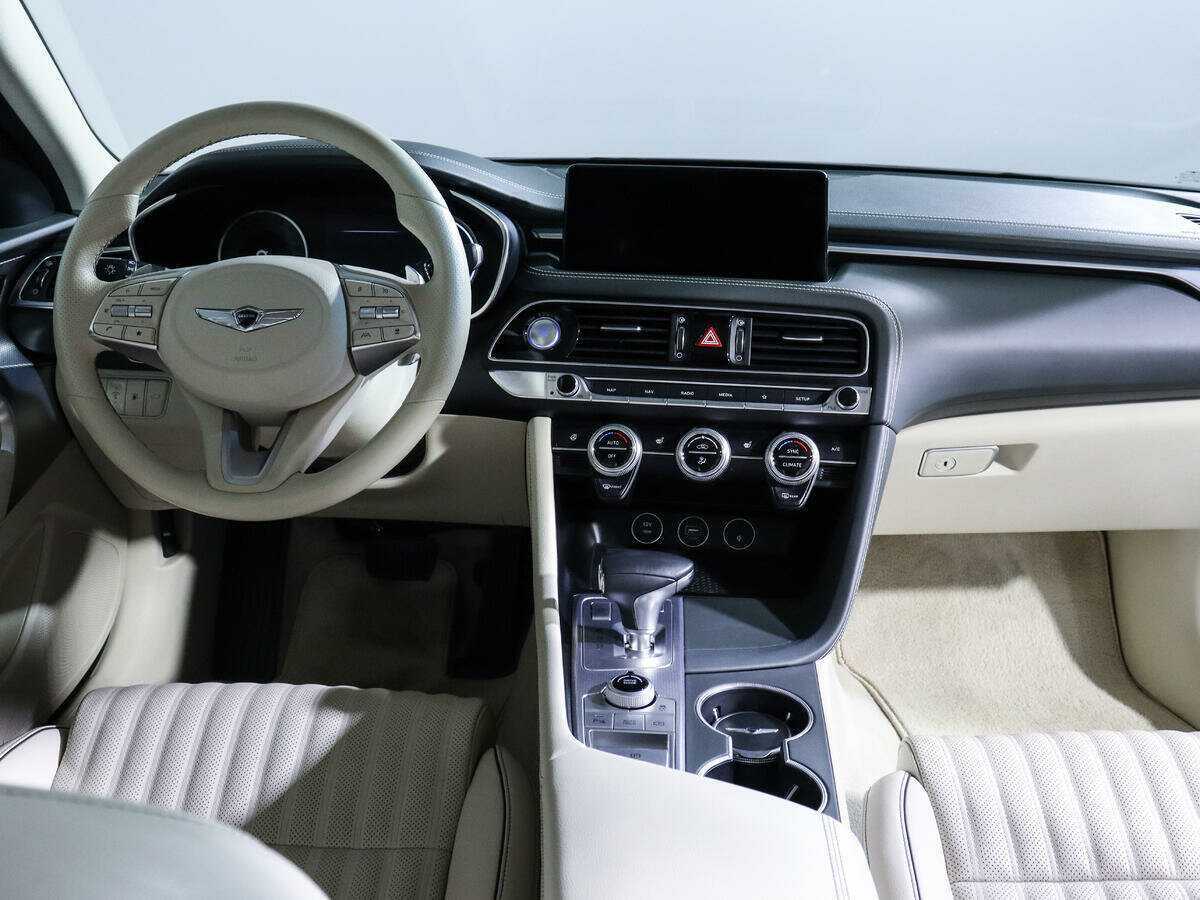 Genesis G70 с пробегом — 2021 год. Фото: #9