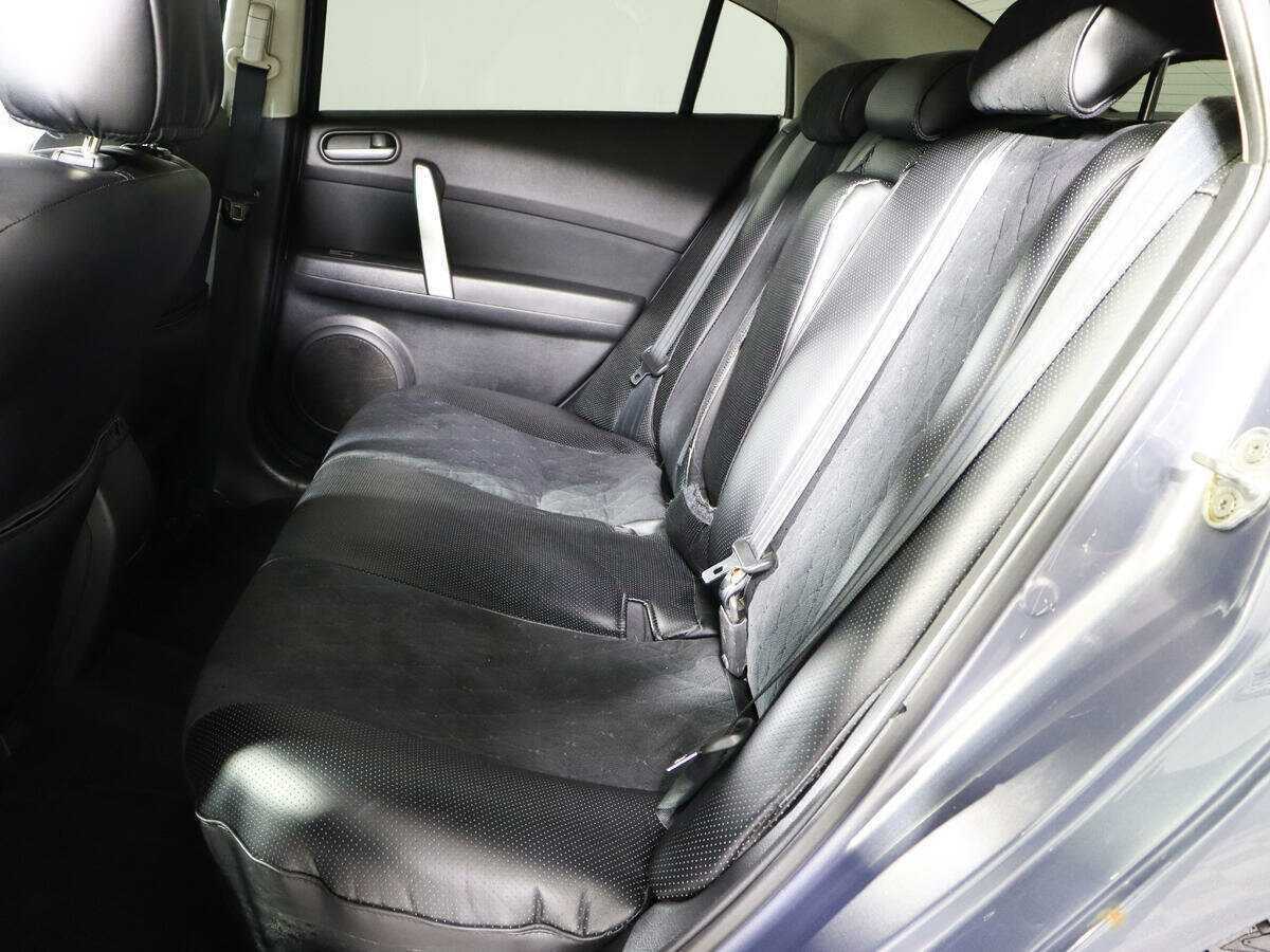 Mazda 6 с пробегом — 2007 год. Фото: #7