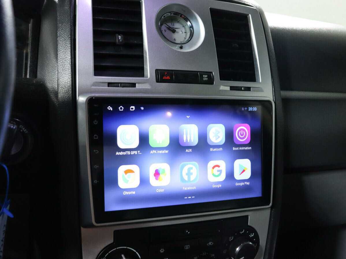 Chrysler 300C с пробегом — 2005 год. Фото: #17