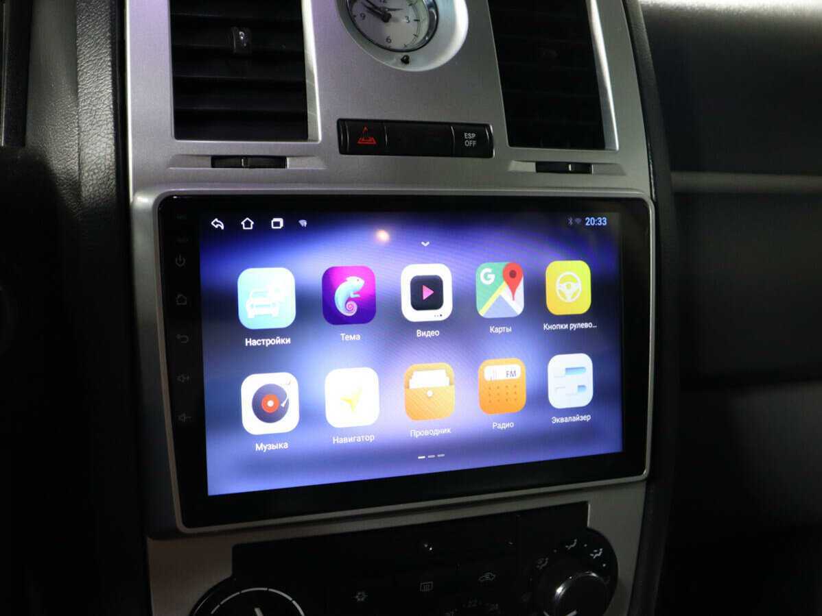 Chrysler 300C с пробегом — 2005 год. Фото: #18