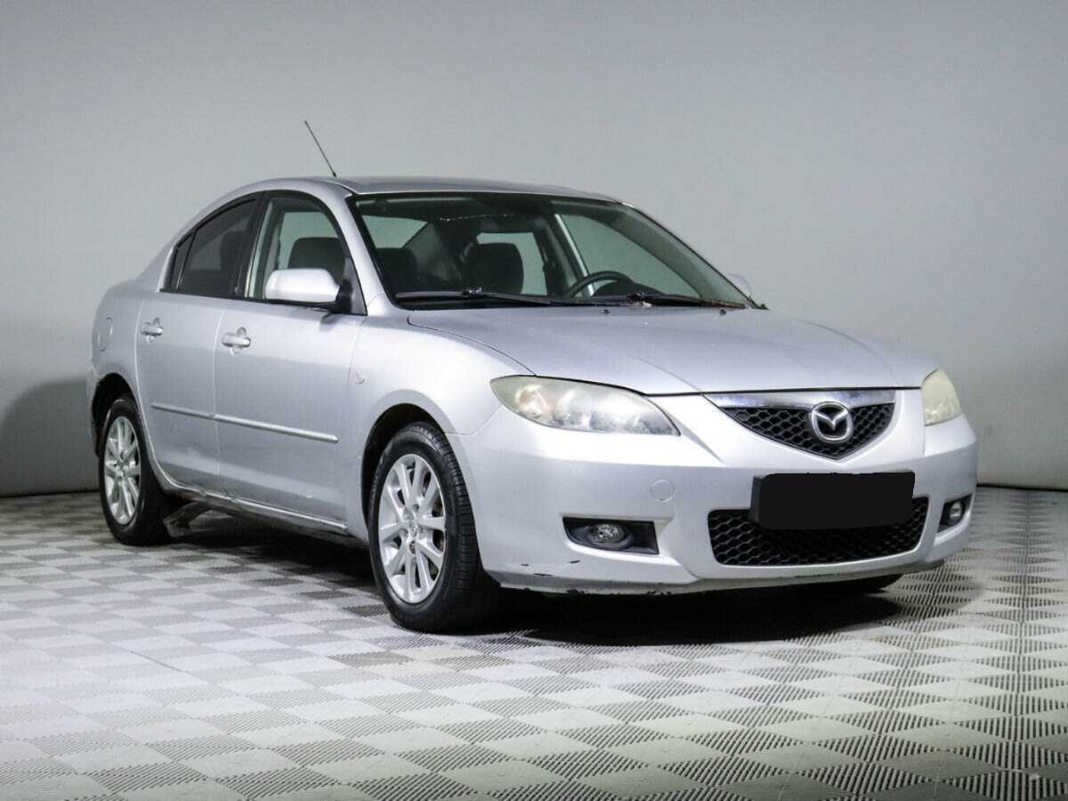 Mazda 3 с пробегом — 2008 год. Фото: #2