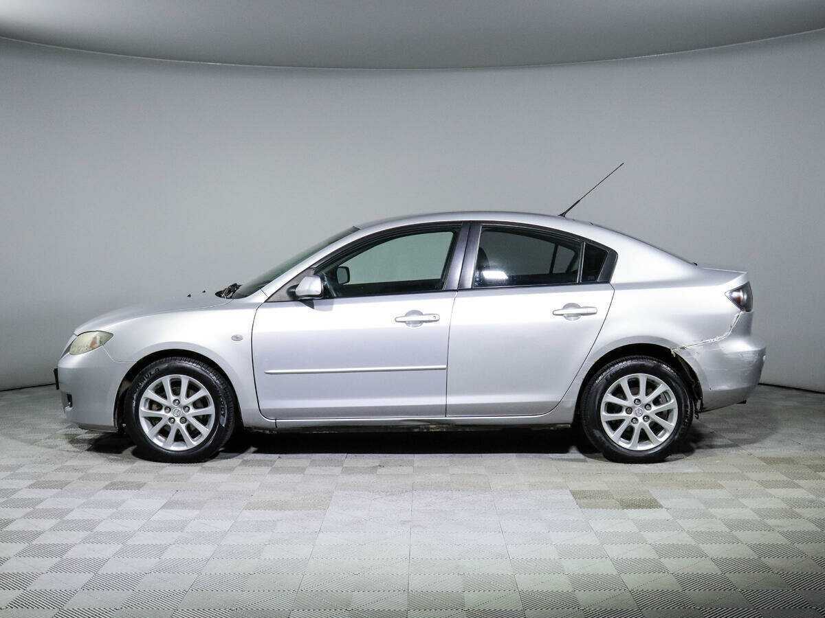 Mazda 3 с пробегом — 2008 год. Фото: #7