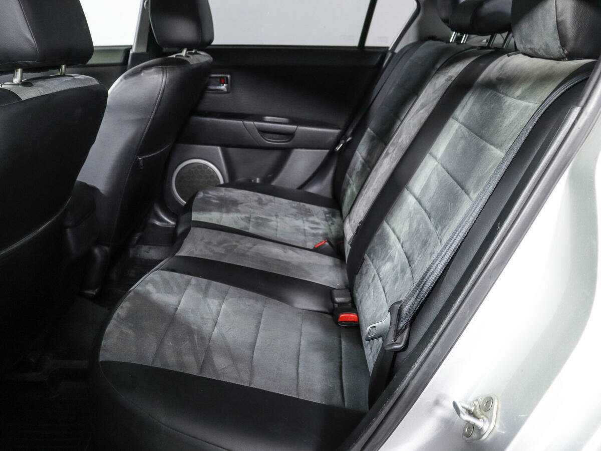 Mazda 3 с пробегом — 2008 год. Фото: #9