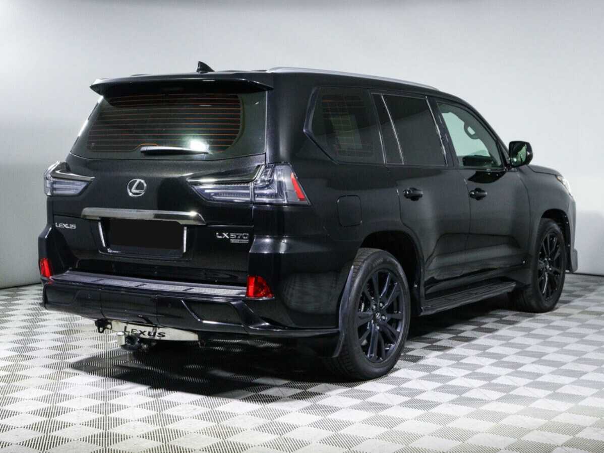 Lexus LX с пробегом — 2017 год. Фото: #4