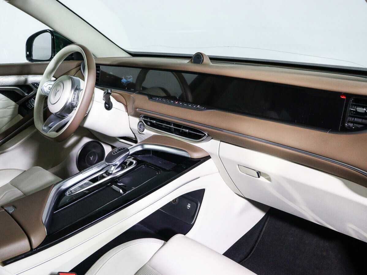 Voyah Free с пробегом — 2022 год. Фото: #6