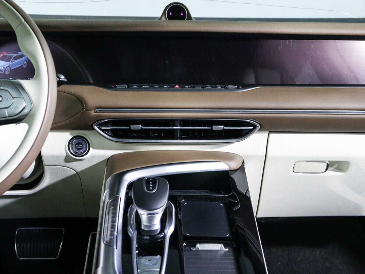 Voyah Free с пробегом — 2022 год. Фото: #10