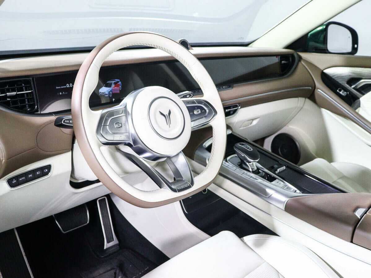 Voyah Free с пробегом — 2022 год. Фото: #11