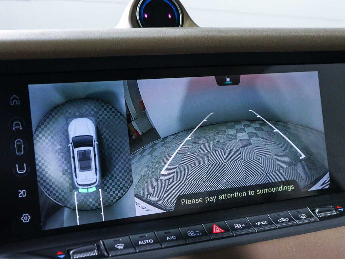 Voyah Free с пробегом — 2022 год. Фото: #20