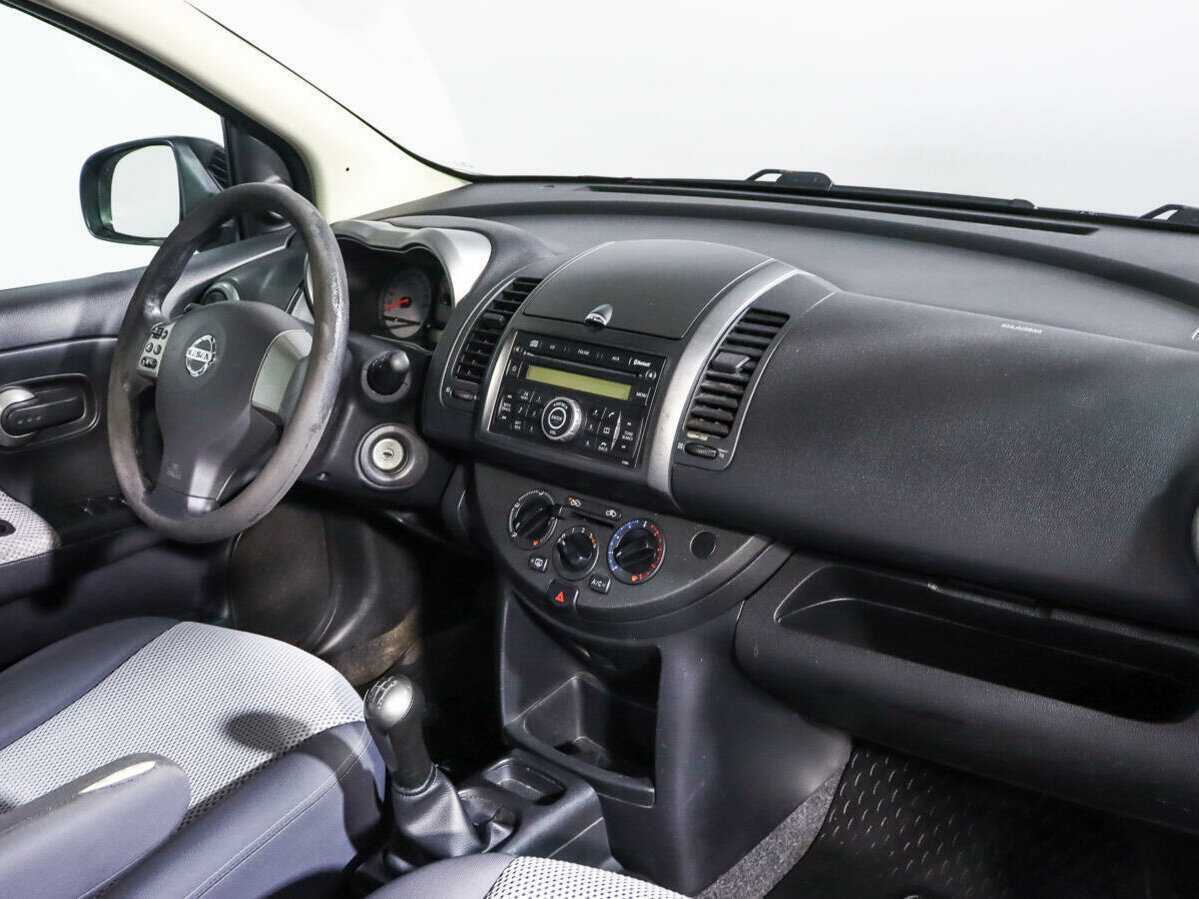 Nissan Note с пробегом — 2007 год. Фото: #8