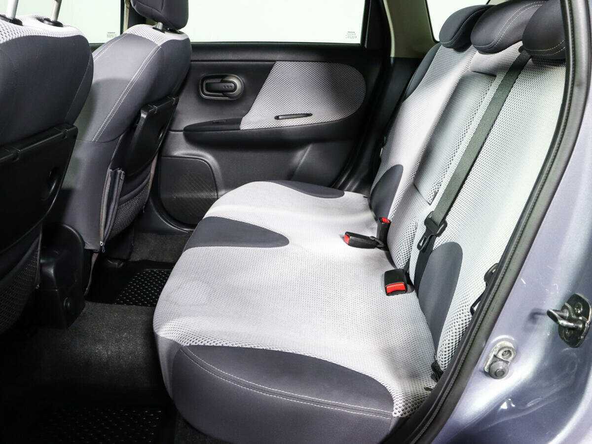 Nissan Note с пробегом — 2007 год. Фото: #9