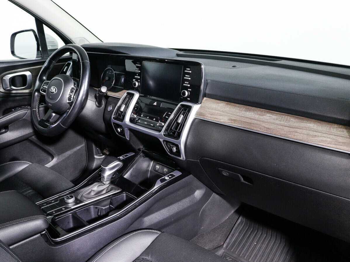 Kia Sorento с пробегом — 2020 год. Фото: #8